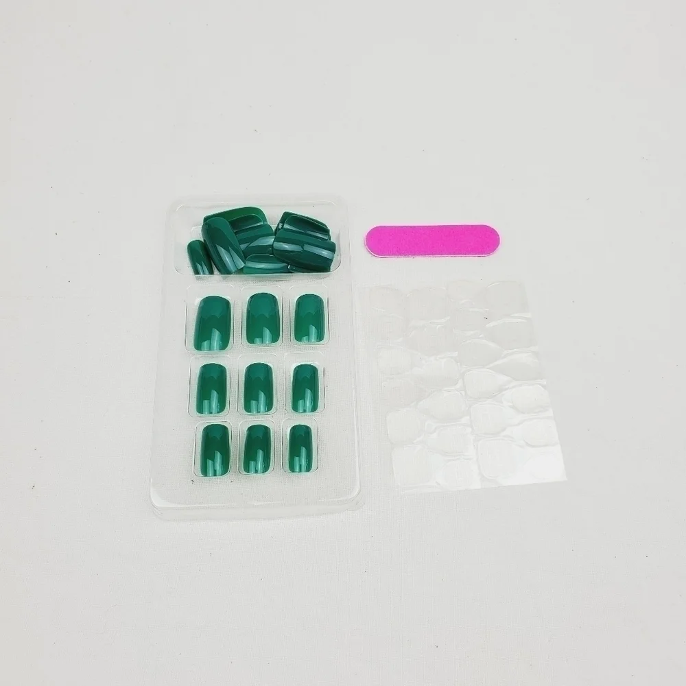 24 Pieces Fake Press On Nails